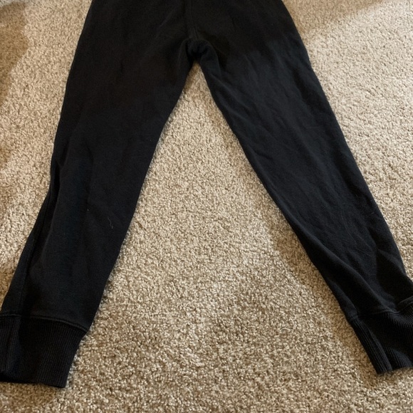 ABERCROMBIE JOGGERS! - Picture 3 of 4